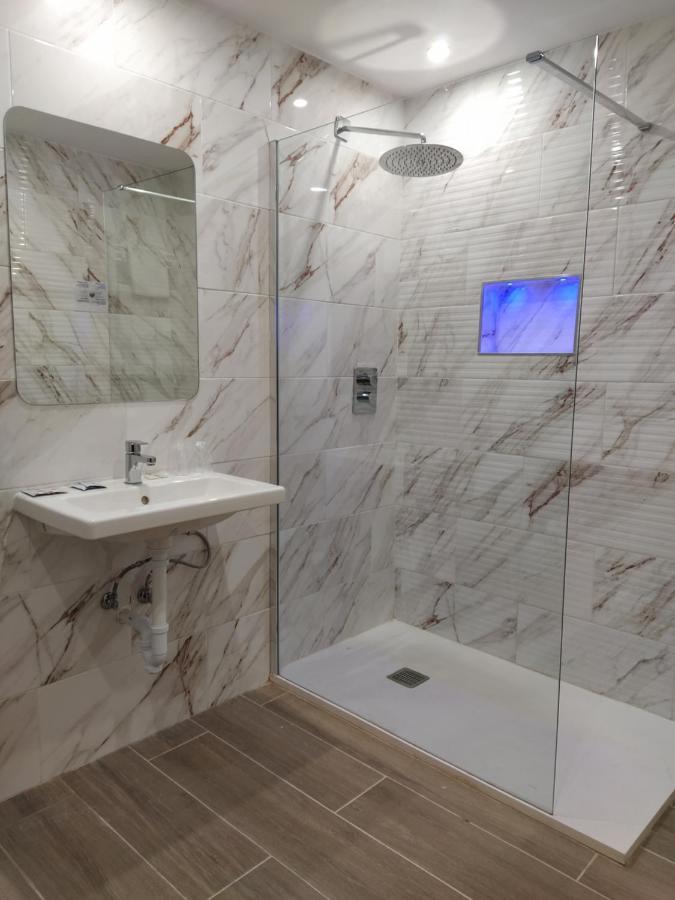 Hostal Mara آكورونيا المظهر الخارجي الصورة