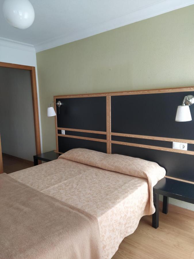 Hostal Mara آكورونيا المظهر الخارجي الصورة
